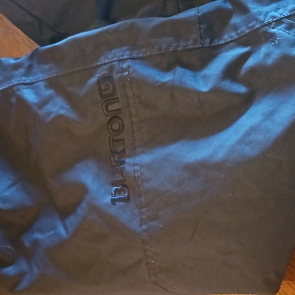 Burton Ski pants. - Picture 1 of 8